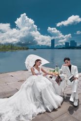 -二十一世纪婚纱摄影(省府前街店)