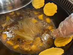 -70後铁锅炖(坡博总店)