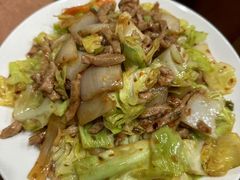 -Golden Gong Chinese Restaurant