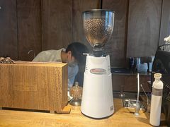 -Metal hands·铁手咖啡