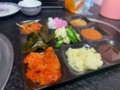 -烤路里·韩国品质自助烤肉(石路天虹4号店)