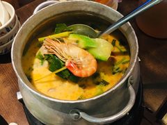 -大头虾越式风味餐厅(光明广场店)