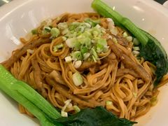 -景月阁空中食府(希尔顿酒店)