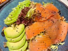 牛油果烟熏三文鱼沙拉-BE BRIGHT KITCHEN(正佳广场店)