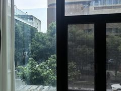 -谐和益家动物医院·免疫绝育·血液透析·宠保定点医院(高新伊藤分院)