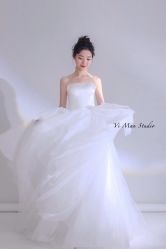 -巴黎婚纱摄影工作室