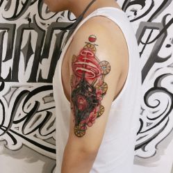 -SNOW TATTOO STUDIO