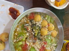 -周记蟹仔粉(侨港风情街店)