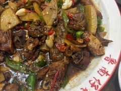 -鲁南仔·滕州炒鸡(经三路店)