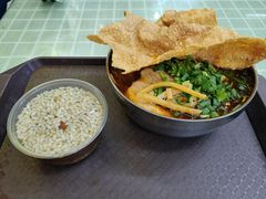 -红鼻子桂林米粉(金唐新光界店)