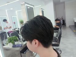-Coo Hair salon