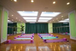 -爱妈月子会所(汕樟总店)