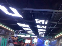 -极限PLAY运动娱乐新世界·团建派对潮玩休闲馆·室内蹦极高空游乐园