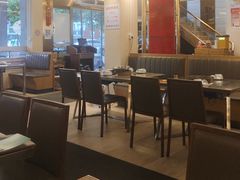 -胡须佬鸡煲四季火锅店(石厦西村直营店)