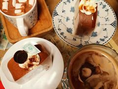 -西关84·History·Art·Cafe