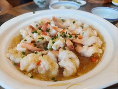 -潮界(LU·ONE凯德晶萃广场店)