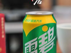 雪碧-有红鸡毛店·川菜(建设路店)