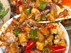 -大众跷脚牛肉馆·非遗传承单位(峨眉山店)