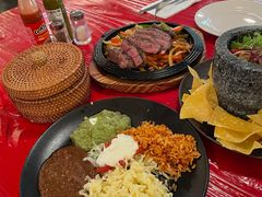 -Pistolera Mexican Cantina女枪手墨西哥餐厅(碧云路店)