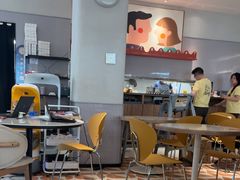 -必胜客(WOW阿罗海店)