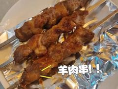 -汗腾格里·风味餐厅(新疆驻京办店)