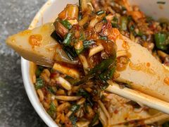 -半月镰胡姐脆皮萝卜饺子