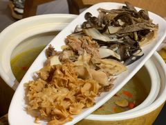-桥边小楼·手工云南菜·古城观景小楼