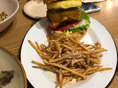 -HELLO 27 意面·沙拉·帕尼尼