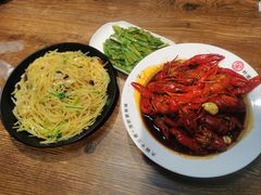 -叶派龙虾•招牌香辣蟹·海鲜(中海国际店)