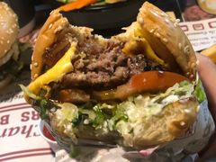 -The Habit Burger Grill 哈比特汉堡(复兴soho店)