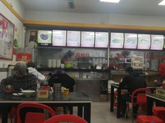 -燊意布拉肠云吞面(中山四路店)