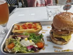 -HUZI虎滋精酿餐吧(京西大悦城店)