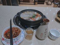 -九寨沟特色牦牛肉汤锅