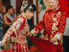 -臻爱婚礼嫁衣美妆