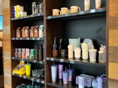 零售区-星巴克(济南美莲广场店)