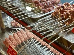 -烤肉小伙烤肉店