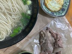 -小辫子羊肉面馆(周东店)