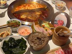 -卤校长重庆火锅(国兴店)