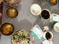 -正宗杨记普洱酸醋米线(总店)