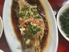 -芦茨金富饭庄·25年老字号·专做稻草鸡