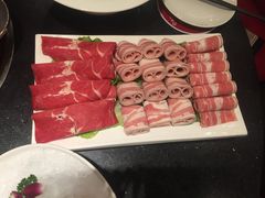 -小天鹅火锅·一线江景洪鼎旗舰店(洪崖洞店)