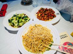 -肥肥虾庄·金牌油焖大虾(沙湖店)