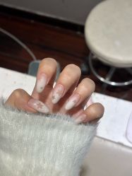 -晨·艺美甲美睫