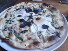 黑松露披萨-JINNS锦时 steak&pizza(浸信会礼拜堂旧址店)