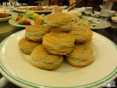 盘丝饼-鸿宾楼-鸿宾楼(展览馆路店)