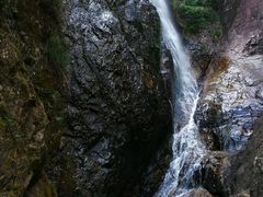 -南昆山川龙瀑布