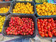 -雪绒花路停车场