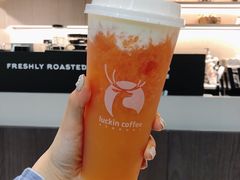 -瑞幸咖啡(巴黎春天陕西路店)