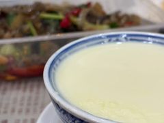 -周大娘牛乳(旧寨古村总店)