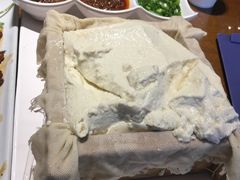 -95号酱骨·一块豆腐(展春园西路店)